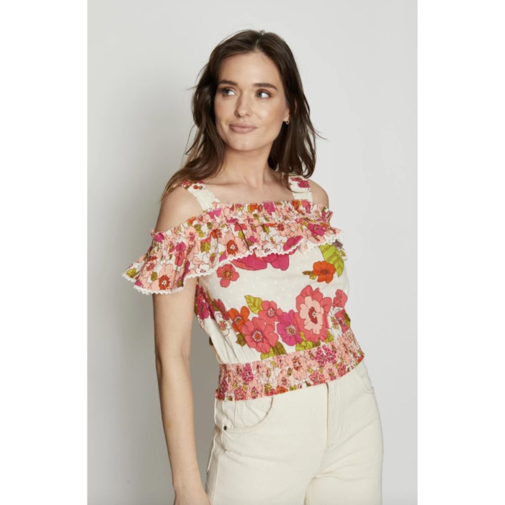 Love the Label Imogene Ruffle Top - Picture 3 of 10